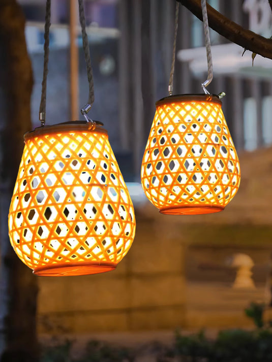 Outdoor Solar Garden Light That Can Be Hung And Portable